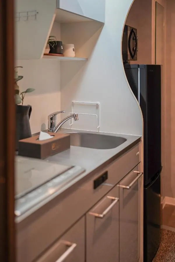 Apartment Hotel 11 Umeda Osaka 0*,  Japan